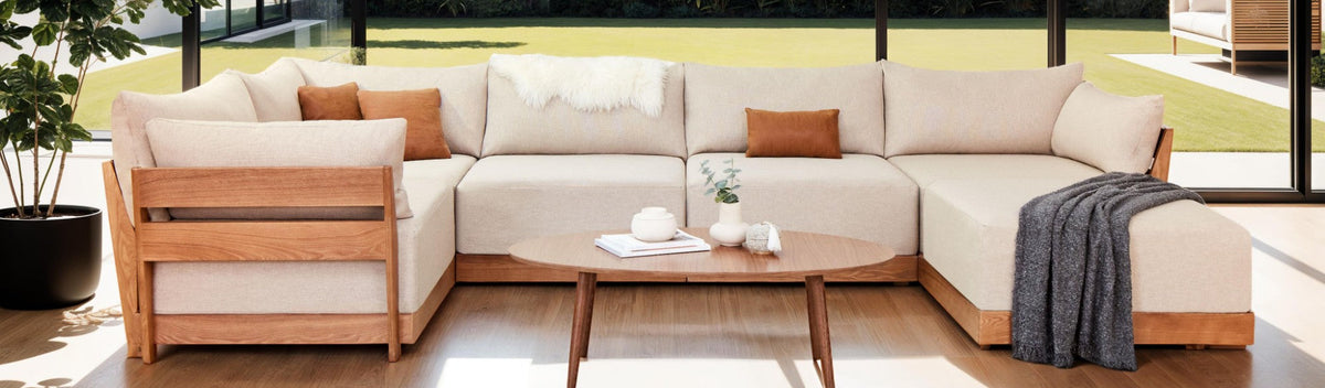 Bolster vs Throw Pillows: Which Should You Customize?